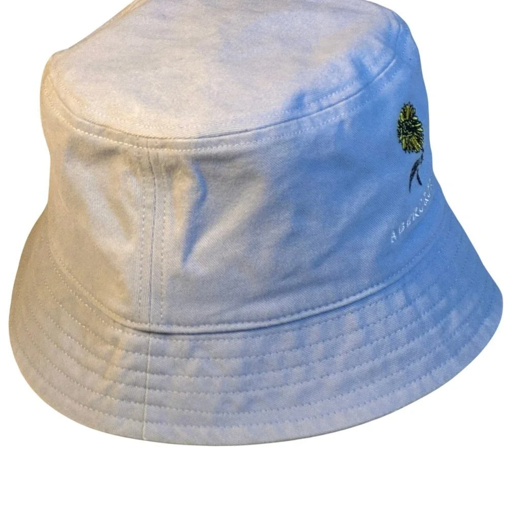 Abercrombie Bucket Hat Womens OS Light Blue Sunflower Embroidered Cotton